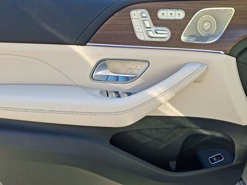 New 2026 Mercedes-Benz GLE 350 4MATIC image 8