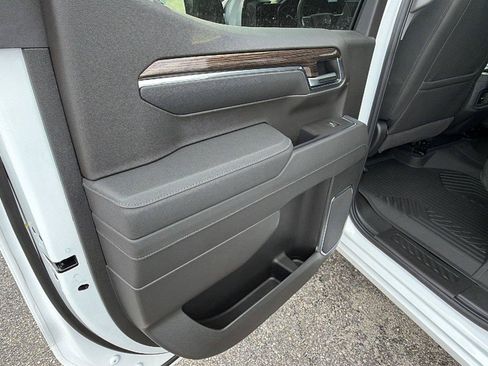 New 2026 Chevrolet Silverado 1500 RST AWD/4WD image 18