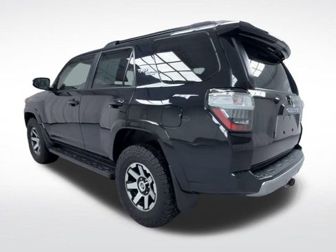 Certified 2023 Toyota 4Runner TRD Off-Road Premium w/ Moonroof Package AWD/4WD image 23