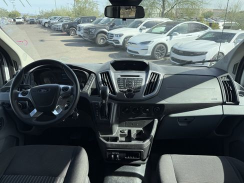 Used 2019 Ford Transit 350 XLT image 26