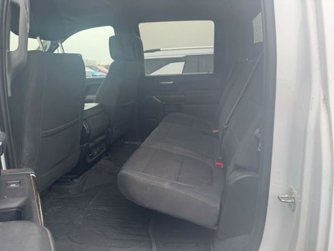 Used 2021 GMC Sierra 2500 SLE w/ SLE Value Package; image 9