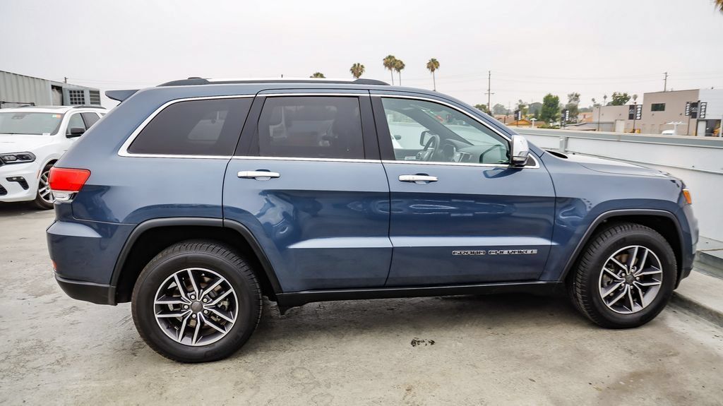 Used 2019 Jeep Grand Cherokee Limited w/ Luxury Group II RWD image 13