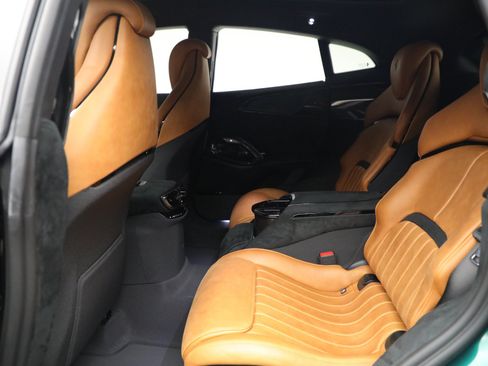 Certified 2026 Ferrari Purosangue AWD/4WD image 18