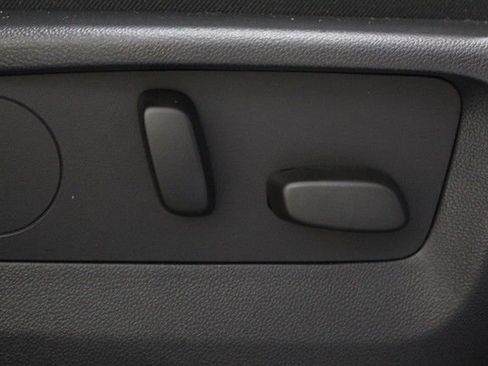 Certified 2023 Buick Envision Essence AWD/4WD image 10