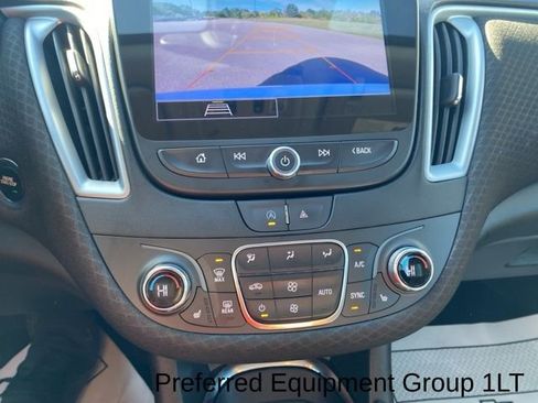 Used 2023 Chevrolet Malibu LT image 20