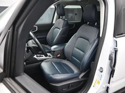 Used 2023 Ford Bronco Sport Outer Banks w/ Tech Package AWD/4WD image 9