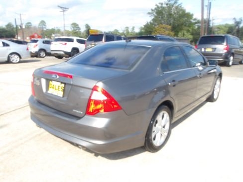 Used 2012 Ford Fusion SE image 11