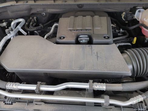 Certified 2022 Chevrolet Silverado 1500 Custom image 30