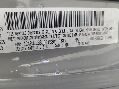 Used 2020 Jeep Cherokee Latitude Plus w/ Cold Weather Group image 33