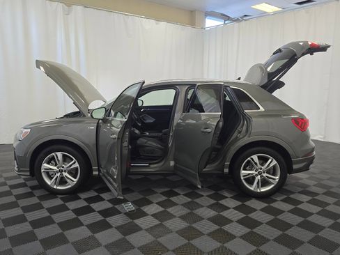 Used 2023 Audi Q3 2.0T Premium Plus w/ Premium Plus Package image 12