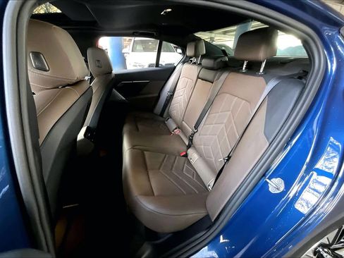 Used 2024 BMW 530i image 19