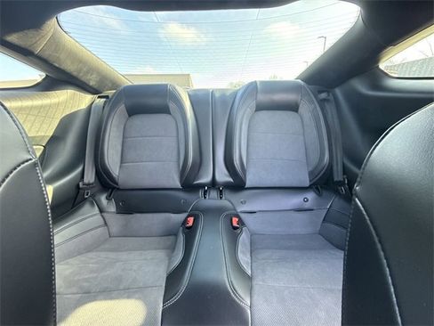 Used 2019 Ford Mustang Shelby GT350 w/ Technology Package image 20