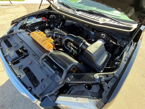 Used 2016 Ford F150 Lariat image 5