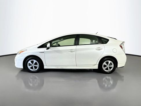 Used 2012 Toyota Prius Two FWD image 4