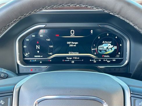 Used 2024 GMC Sierra 2500 Denali w/ Denali Reserve Package image 12