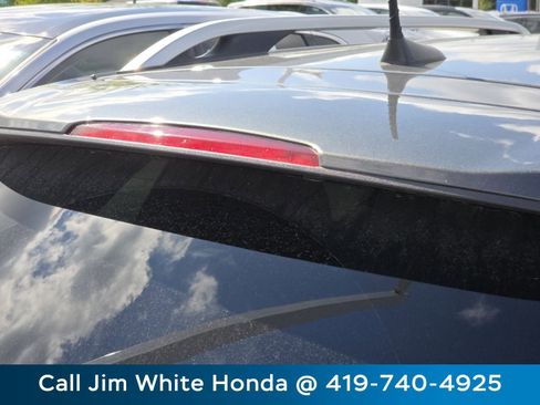 Used 2016 Jeep Cherokee Latitude AWD/4WD image 14
