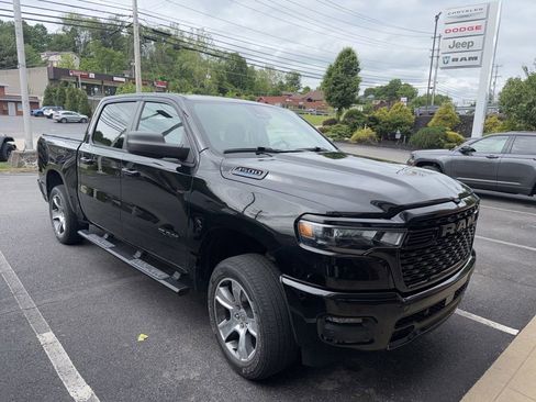 Used 2025 RAM 1500 Tradesman AWD/4WD image 1