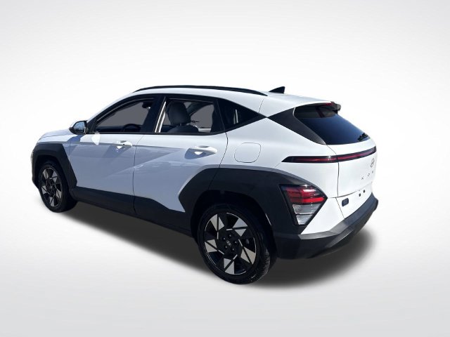 Used 2025 Hyundai Kona SEL FWD image 3