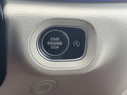 Certified 2025 Mercedes-Benz GLE 350 4MATIC image 34