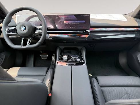 New 2027 BMW 530i xDrive w/ M Sport Package AWD/4WD image 10