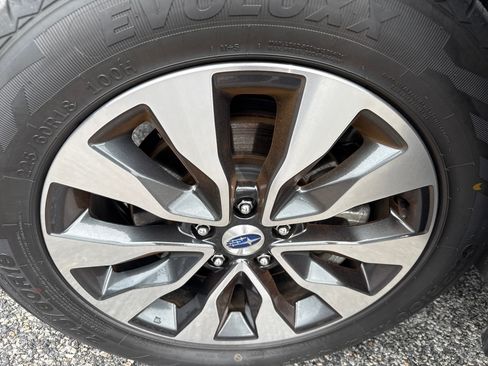 Certified 2024 Subaru Outback Touring XT AWD/4WD image 20