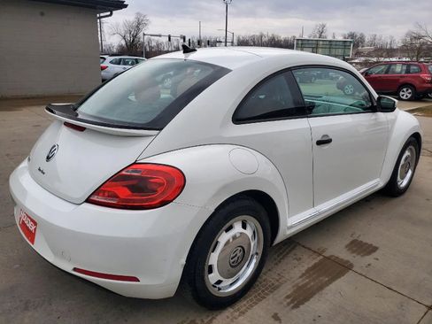 Used 2016 Volkswagen Beetle 1.8T Classic image 6