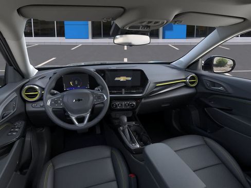 Used 2024 Chevrolet Trax ACTIV w/ Sunroof Package FWD image 15