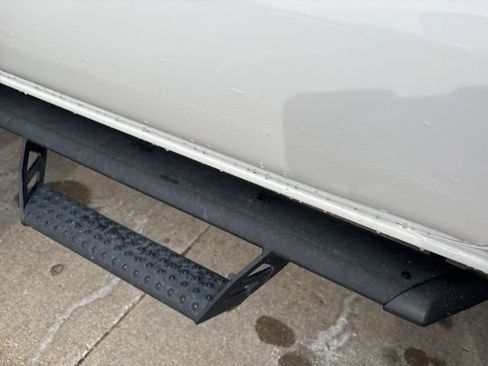 Used 2021 Toyota Tacoma SR5 w/ Trail Edition image 18