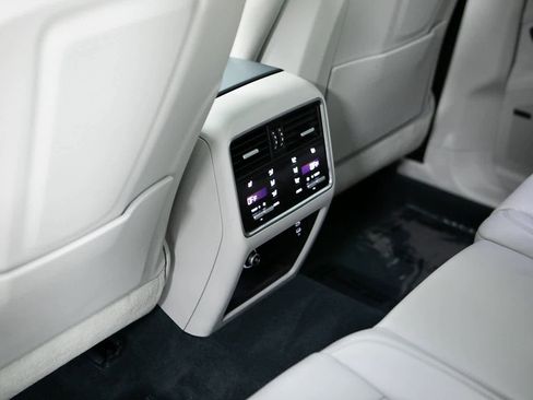 Certified 2023 Porsche Cayenne GTS w/ Premium Package Plus image 28