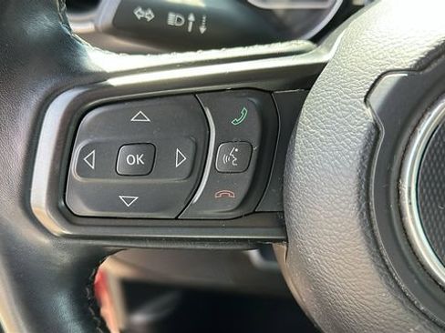 Used 2021 Jeep Wrangler Unlimited Sport image 12