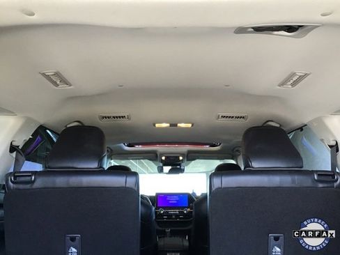 Used 2023 Toyota Highlander Limited image 52