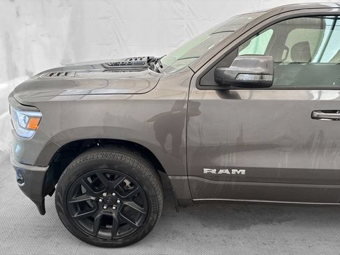 Used 2023 RAM 1500 Laramie AWD/4WD image 3