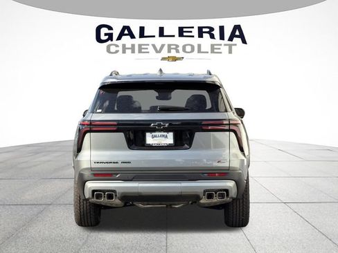 New 2026 Chevrolet Traverse Z71 w/ Driver Confidence Package AWD/4WD image 6