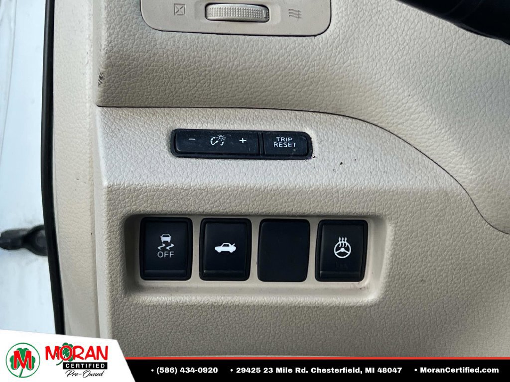 Used 2013 Nissan Altima 2.5 SL w/ 2.5 Moonroof Pkg FWD image 25