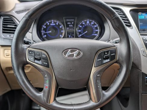 Used 2013 Hyundai Azera w/ Technology Pkg FWD image 27