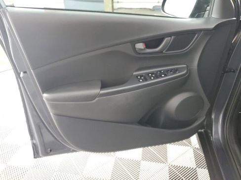 Used 2022 Hyundai Kona SEL image 26