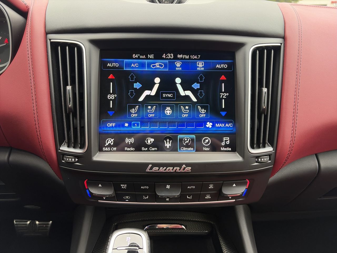 Used 2019 Maserati Levante GTS AWD/4WD image 25
