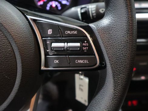 Used 2020 Kia Forte LXS image 33