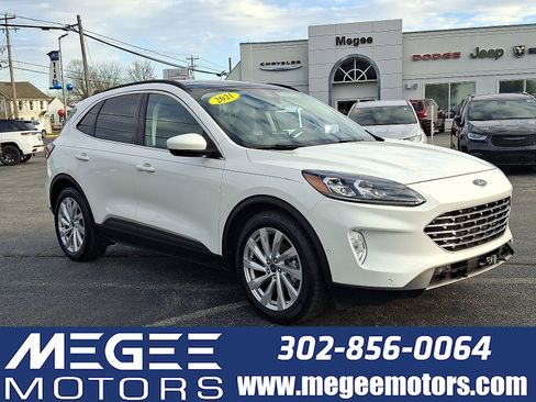 Used 2021 Ford Escape Titanium w/ Titanium Elite Package image 1