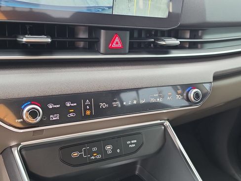 New 2027 Kia Carnival SX FWD image 27