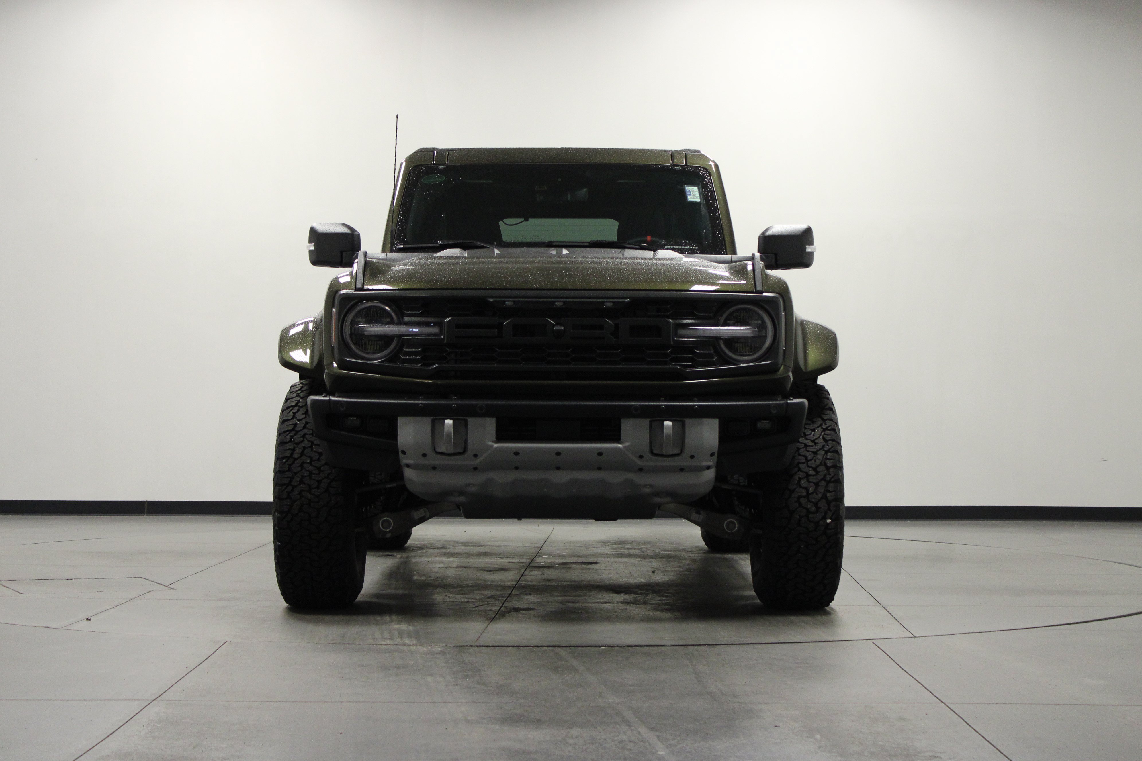 New 2026 Ford Bronco Raptor AWD/4WD image 9