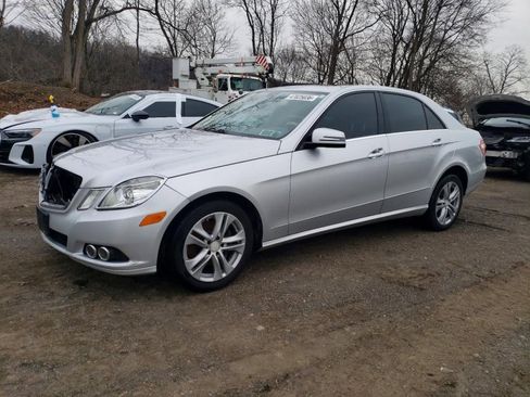 Used 2011 Mercedes-Benz E 350 4MATIC image 3