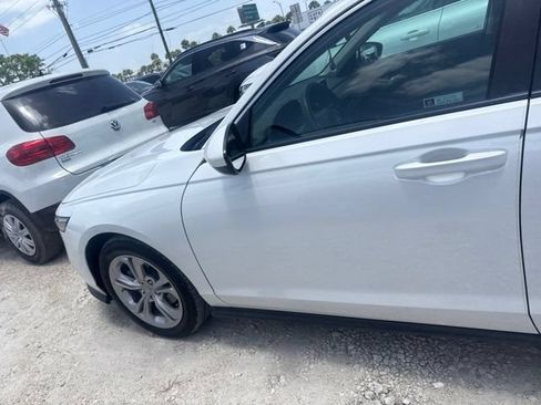 Used 2025 Honda Accord LX image 10