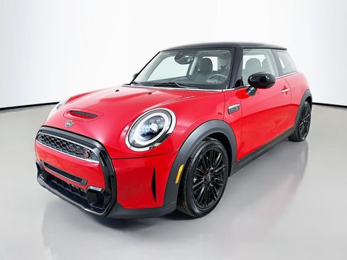 Used 2024 MINI Cooper S FWD image 1