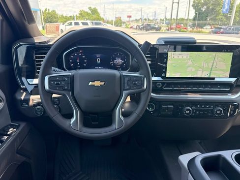 New 2026 Chevrolet Silverado 1500 LT AWD/4WD image 14