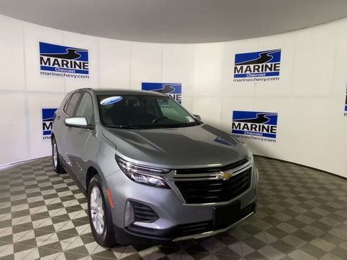 Used 2024 Chevrolet Equinox LT w/ LPO, Floor Liner Package FWD image 4