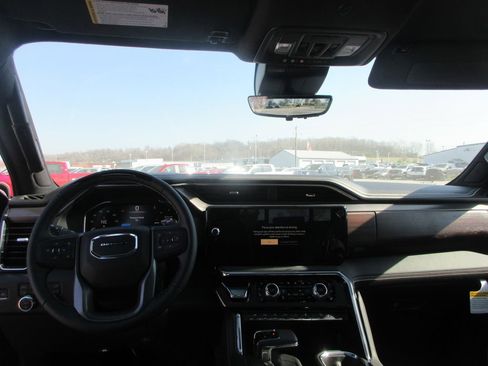 New 2026 GMC Sierra 1500 Denali Ultimate image 17