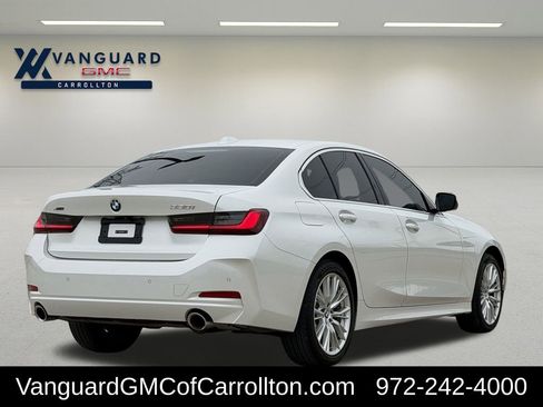 Used 2024 BMW 330i xDrive Sedan AWD/4WD image 9