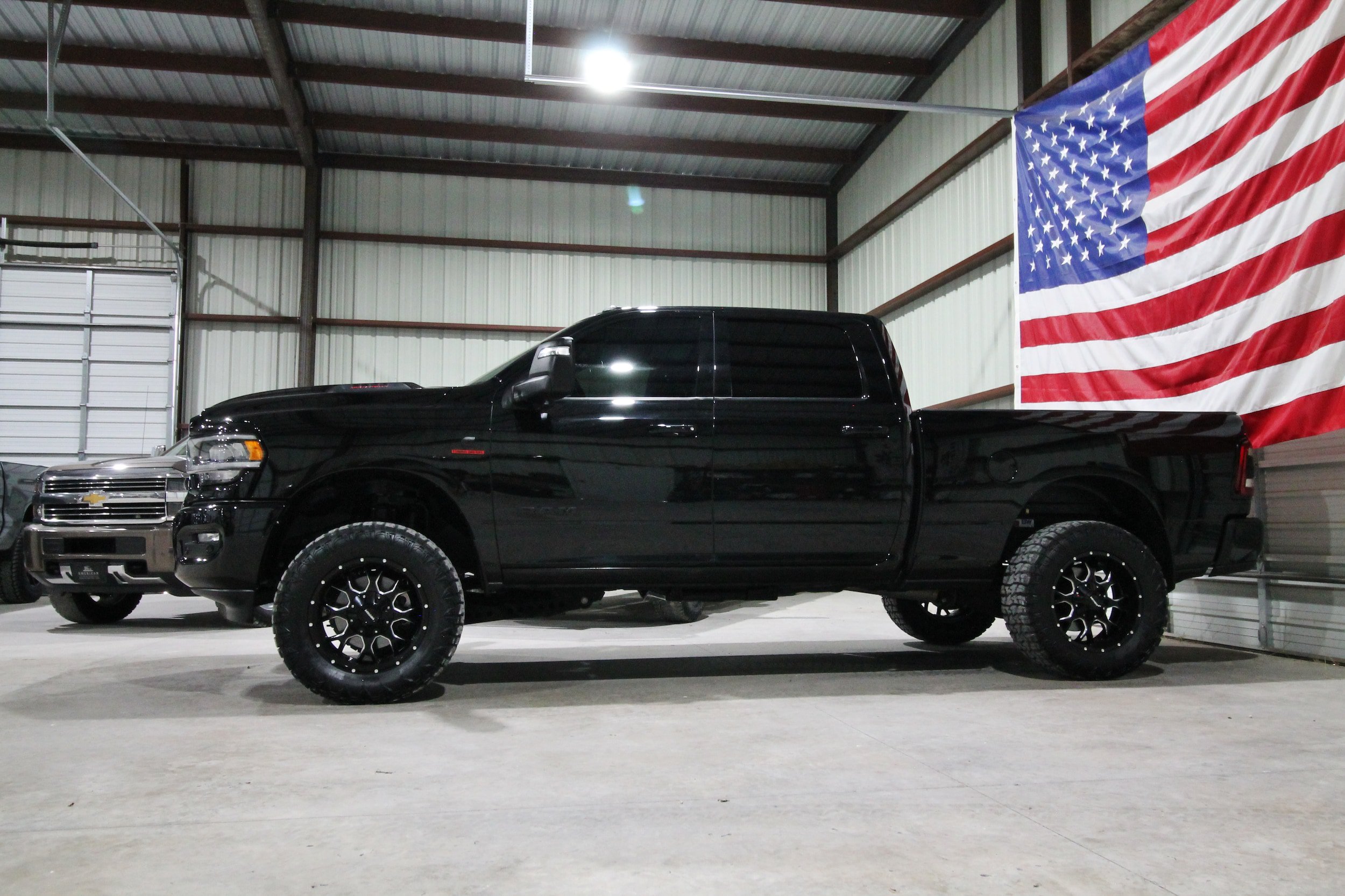 Used 2024 RAM 3500 Laramie w/ Night Edition AWD/4WD image 5