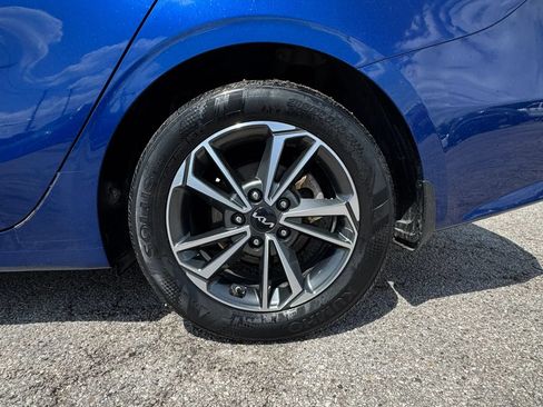 Used 2022 Kia Forte LXS w/ LXS Technology Package FWD image 30